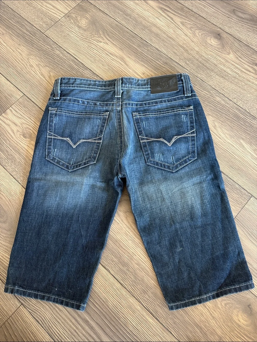 GUESS Jeans size 31 Distressed Denim Bermuda Shorts Y2K Long Jorts